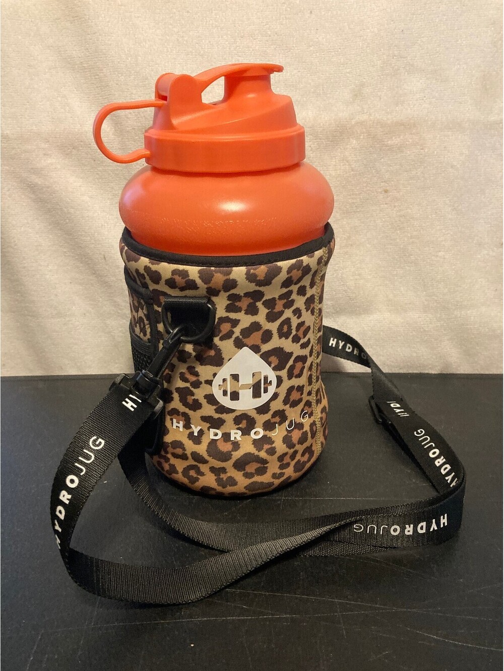 Hydro Jug Hydrojug Cheetah Leopard Blush Sleeve Strap Pink Half Gallon Water